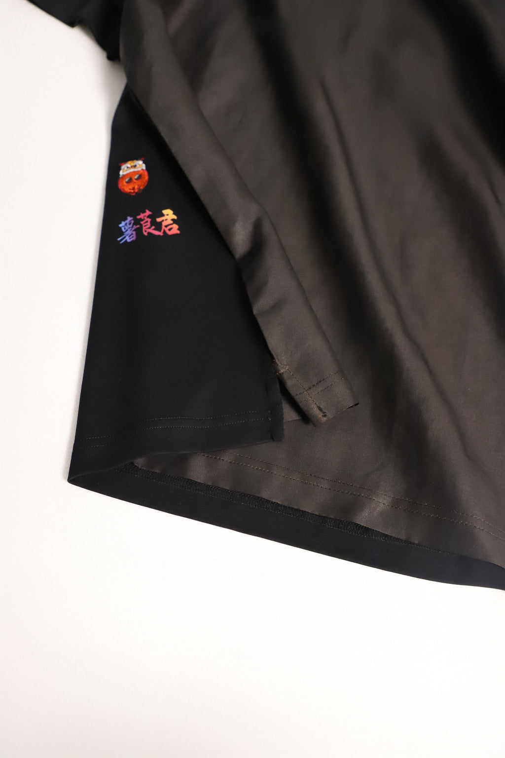 【Unisex】【Limited 26pcs】Xiangyun Silk Patchwork Mandarin Collar Tee