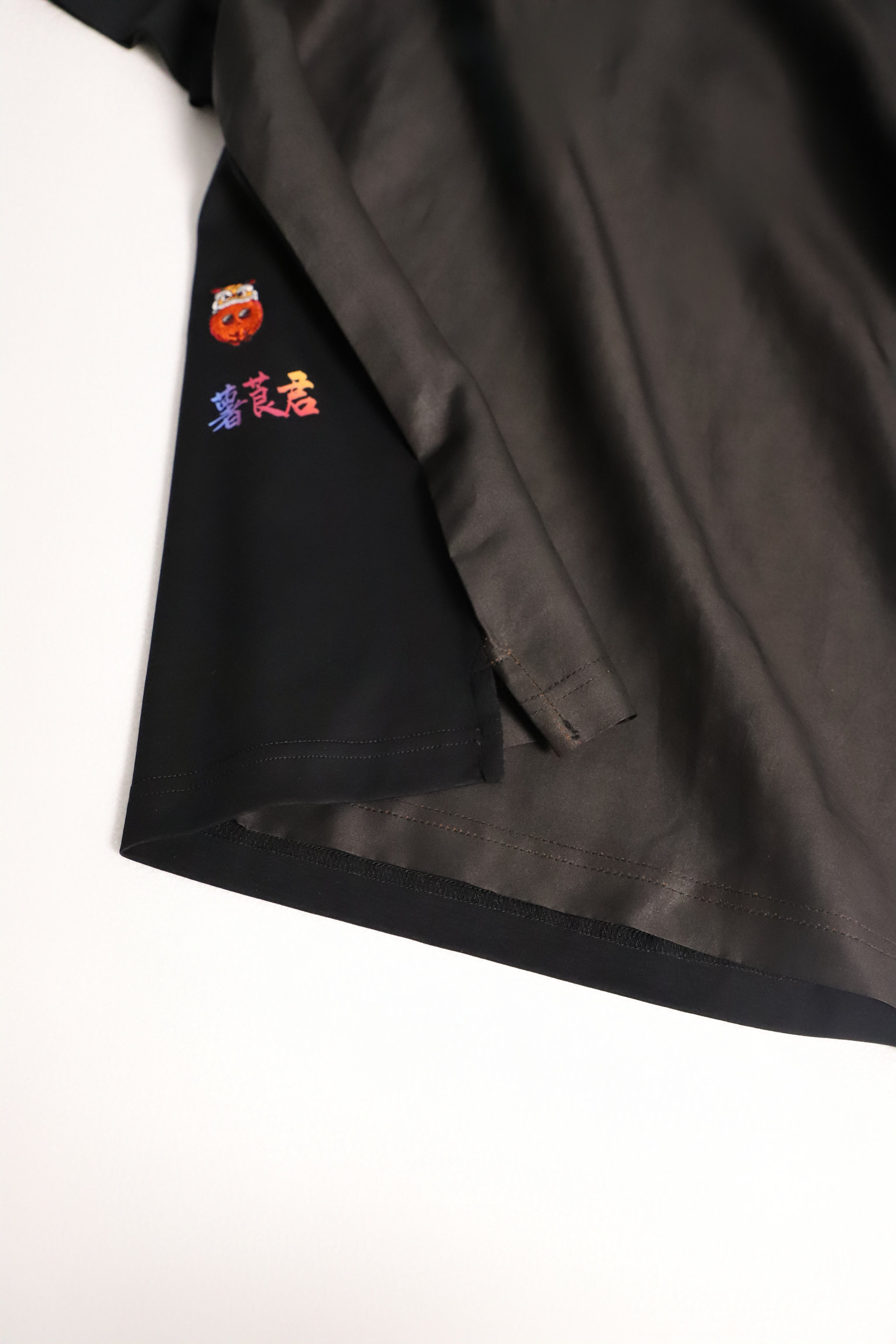 【Unisex】【Limited 26pcs】Xiangyun Silk Patchwork Mandarin Collar Tee