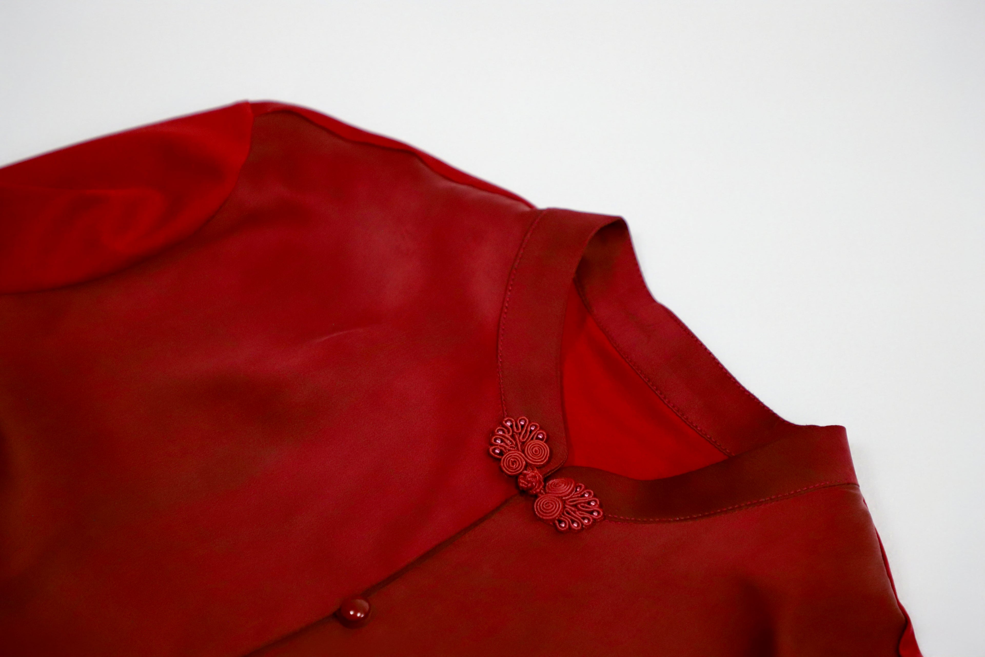 【Limited 14pcs】Xiangyun Silk Classic Mandarin collar Embroidered Top